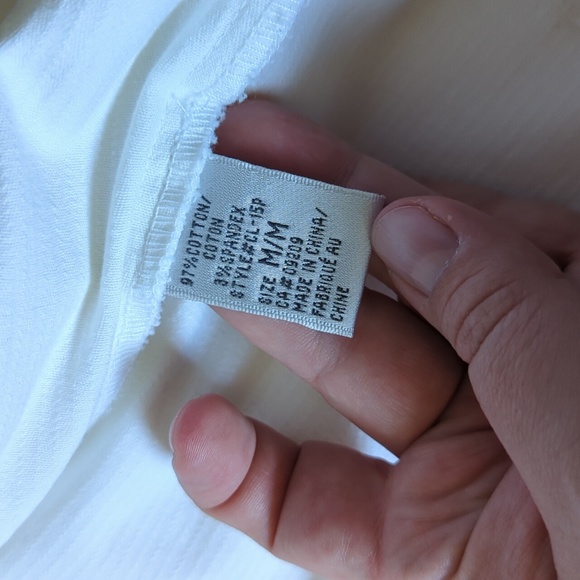 Womens Sz Medium Cream Jacket with Comfy Stretch & Cute Zipper & Button Detail - Picture 8 of 9